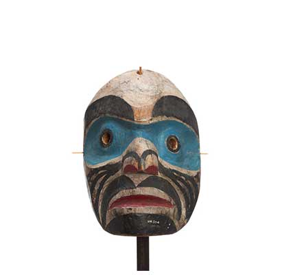 Hayakantalał spearker mask, light blue bands around eyes, black stripes on cheek, chin patch eyebrows and moustache.